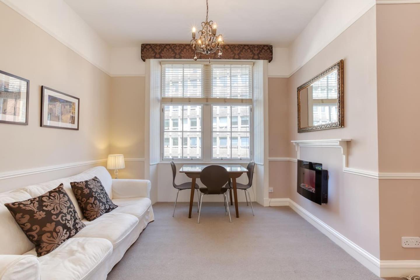 West Port - 2Br In The Heart Of The Old Town Just Off The Grassmarket EDI Kültér fotó