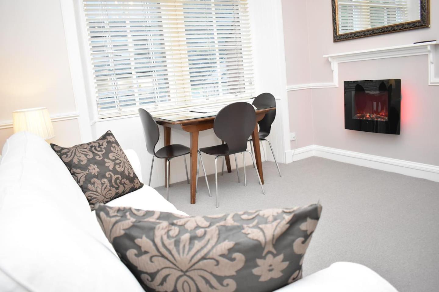 West Port - 2Br In The Heart Of The Old Town Just Off The Grassmarket EDI Kültér fotó