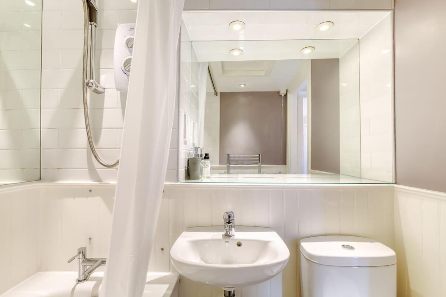 West Port - 2Br In The Heart Of The Old Town Just Off The Grassmarket EDI Kültér fotó